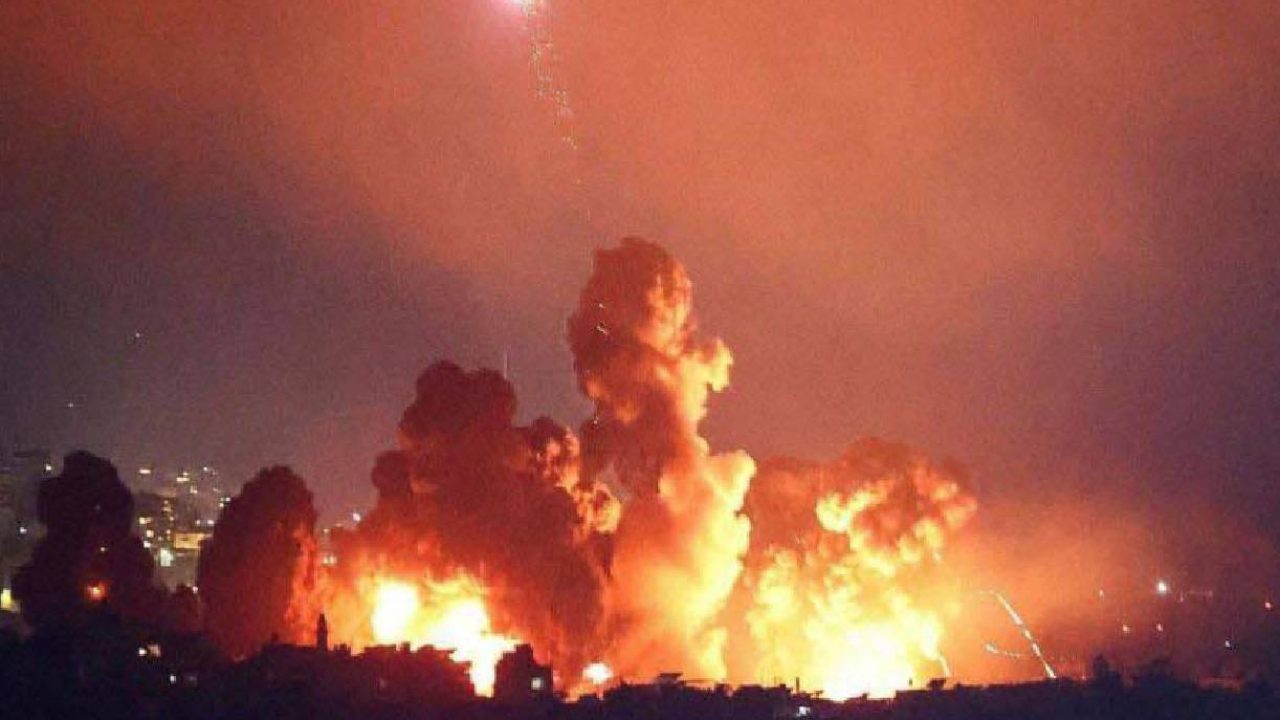bekaa - night huge strike bekaa - night huge strike