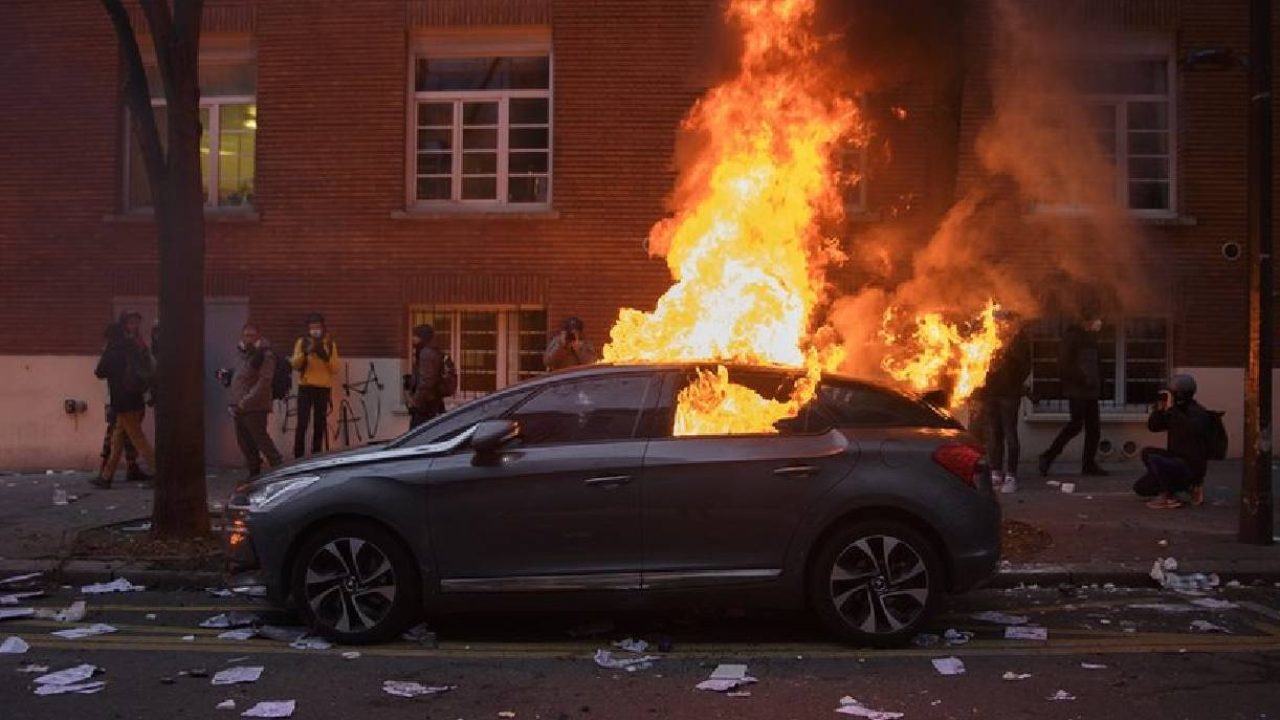 burning car at french new year