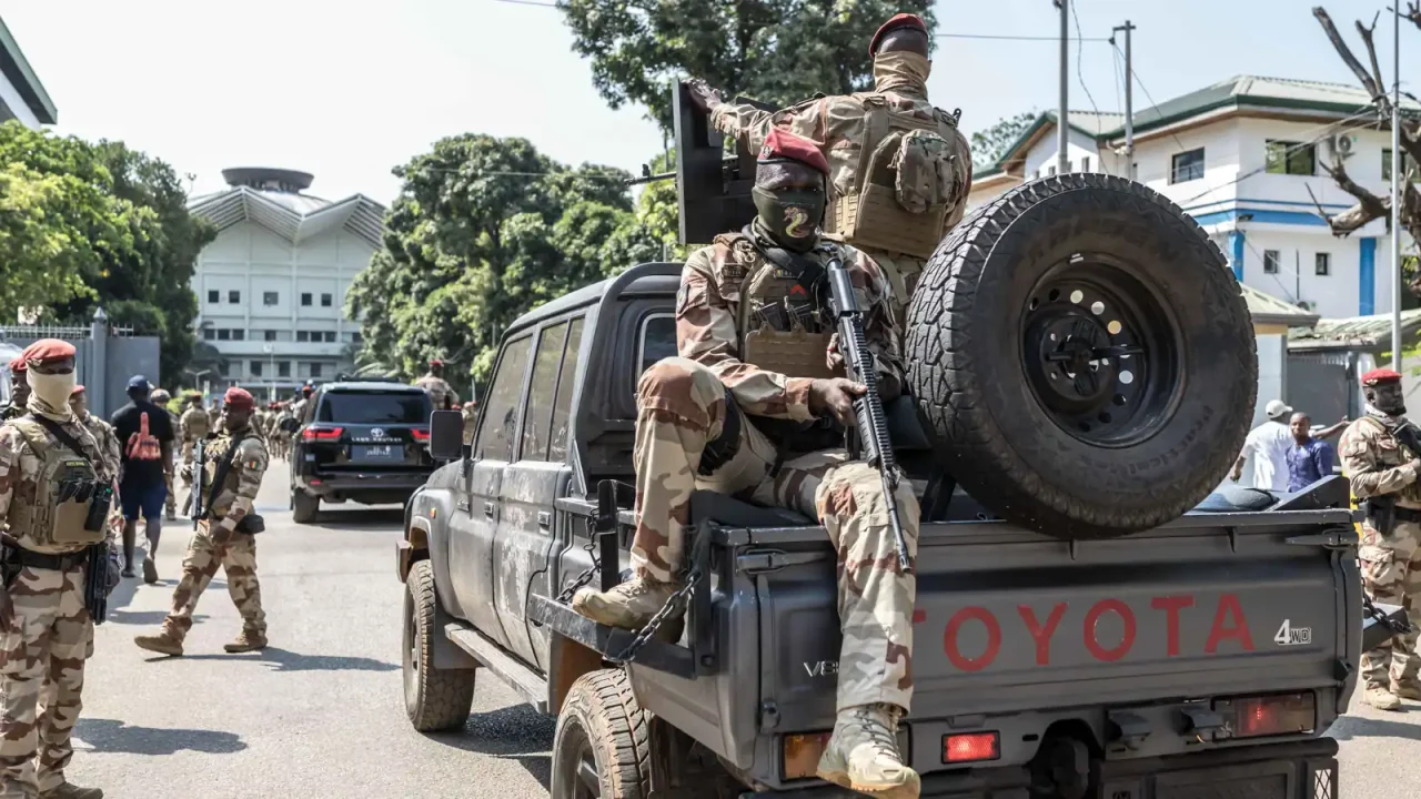 cfb8c1a3-de7c-4b2f-8c4c-2e8a02ea0e3c