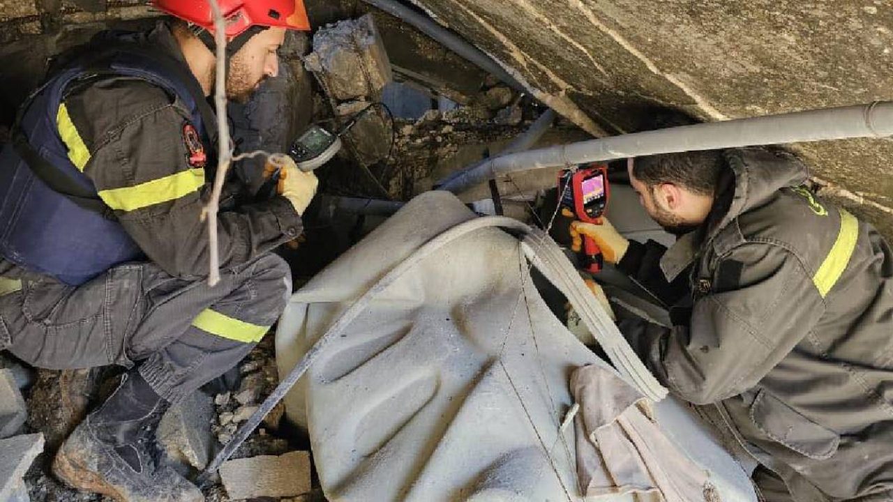 civil defence in khiyem looking