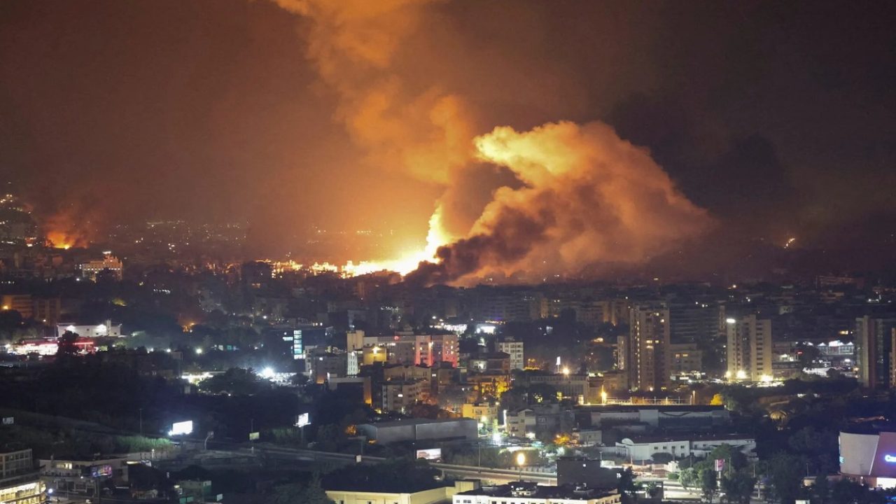 dahieh strike at night (1)