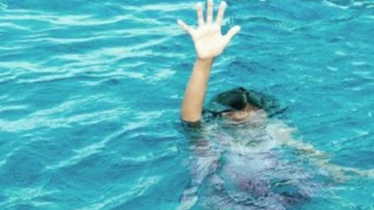 drown