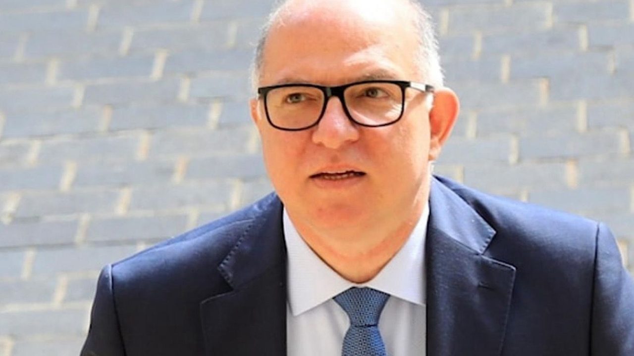 eaad99b8-3f49-475f-911a-7dab19e53189-rb96y1k1z19ergftsxaan0dgljeumot0i1a7mulpuo