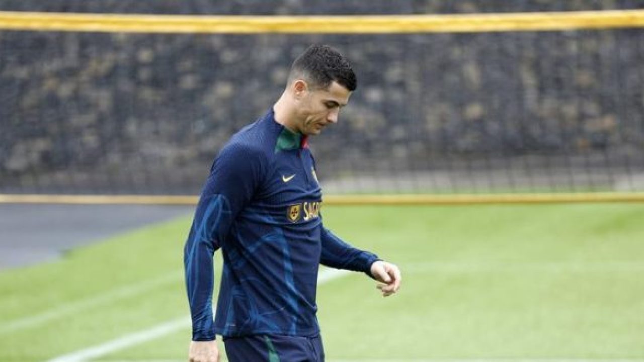 epa_soccer_2022-11_2022-11-15_2022-11-15-10306750_epa-660x330
