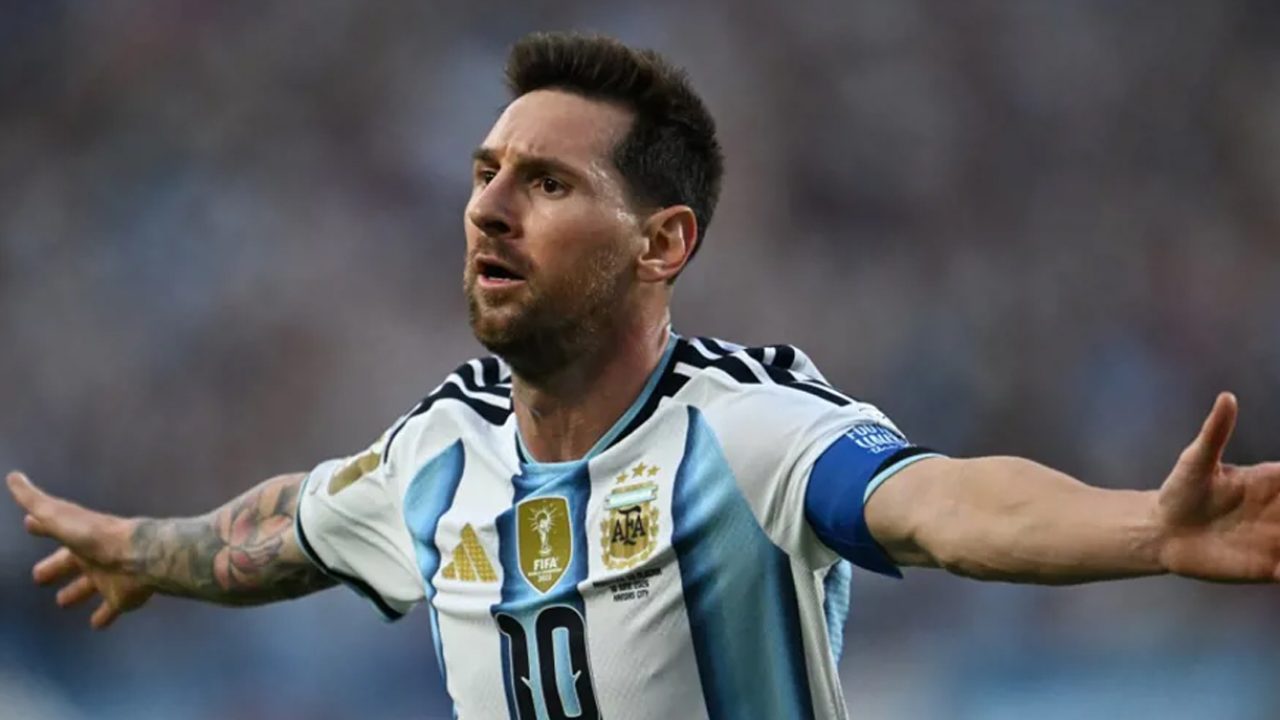 essi