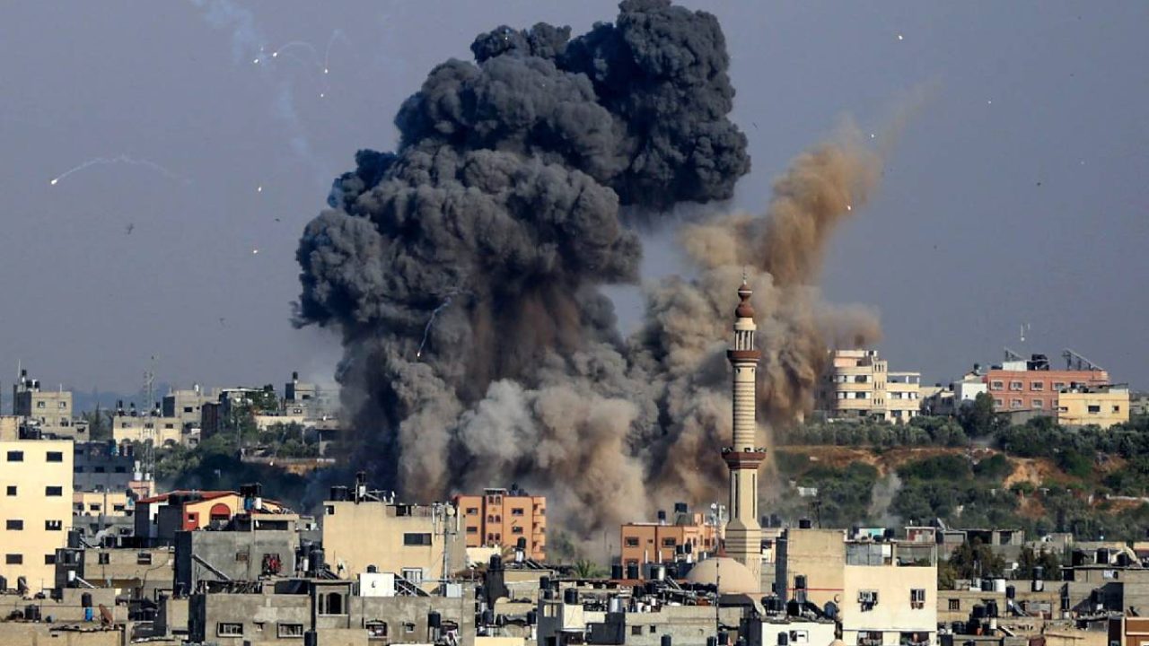 gaza huge strikes