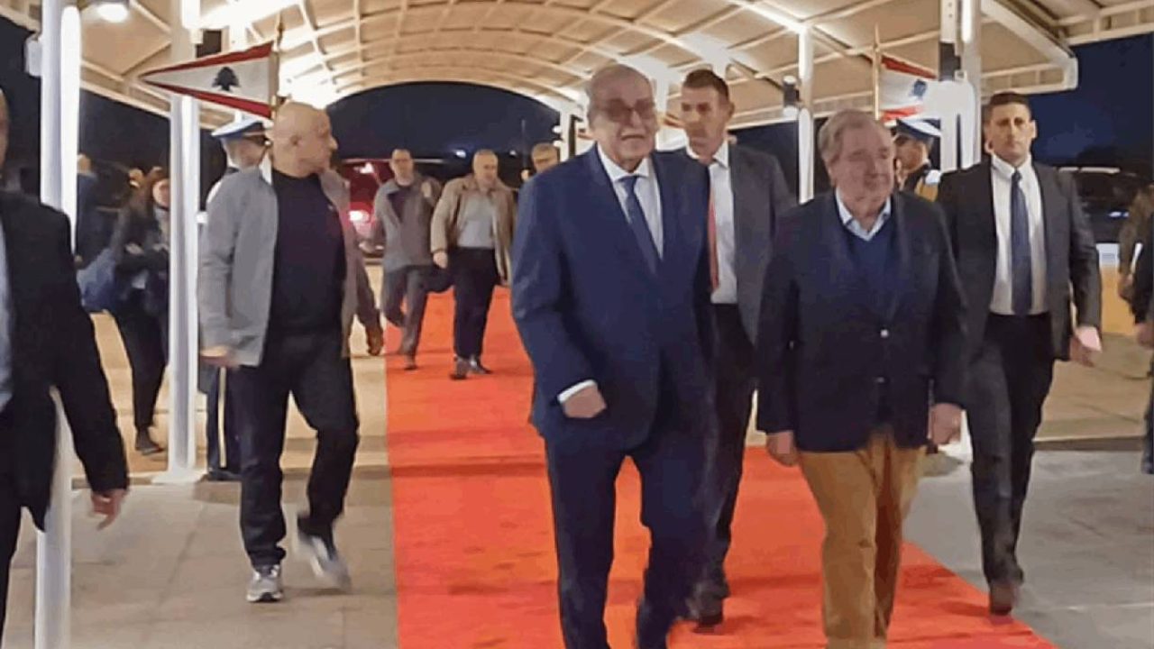 guterres at beirut airport arrival