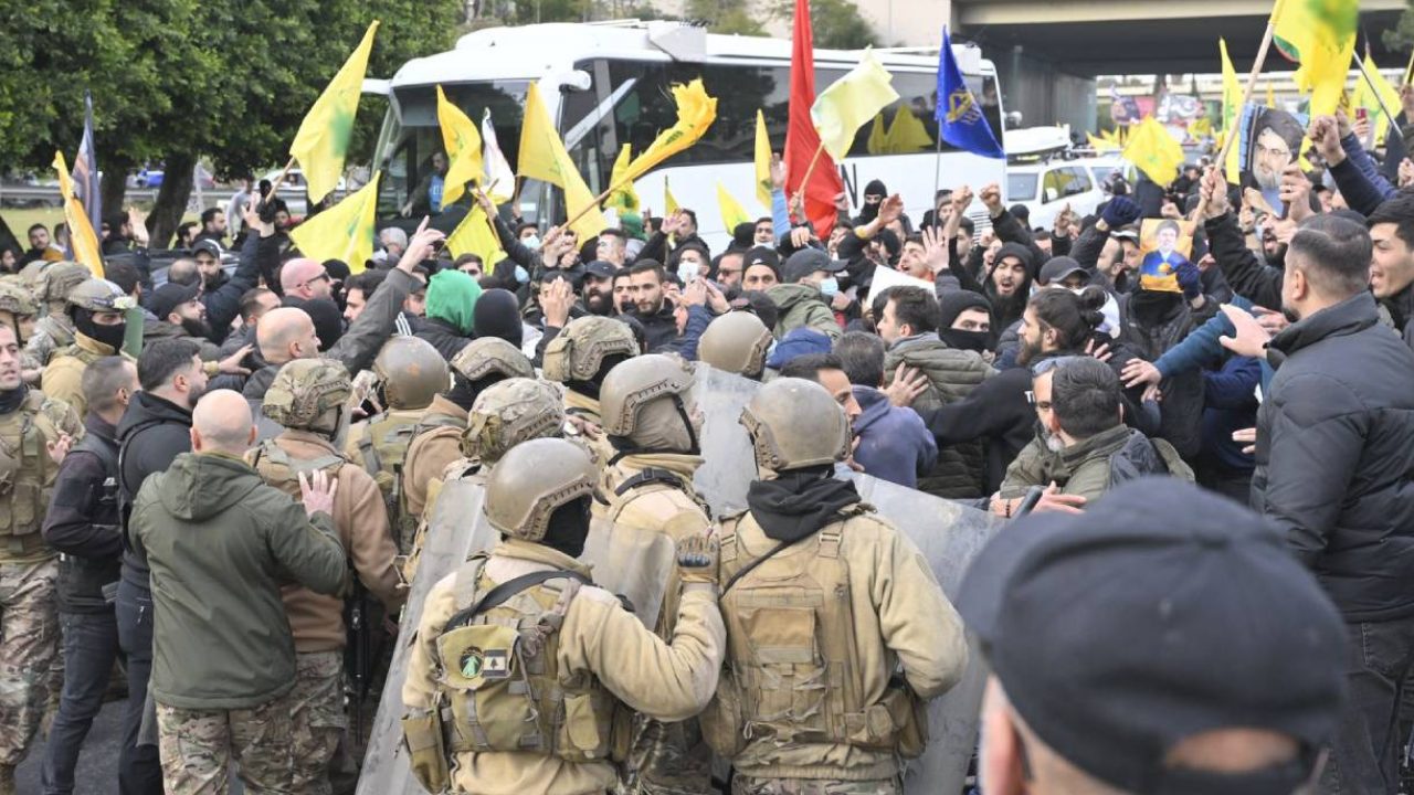 hezb airport protest