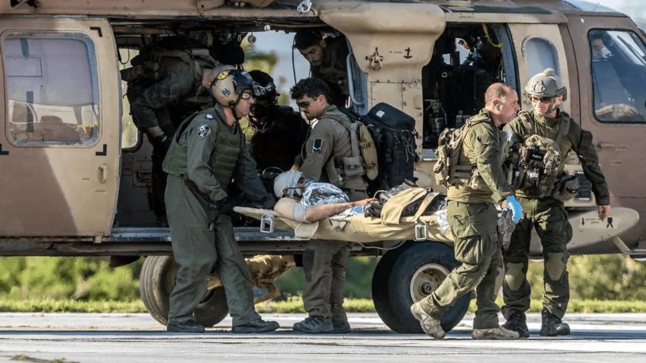 israeli soldier wounded