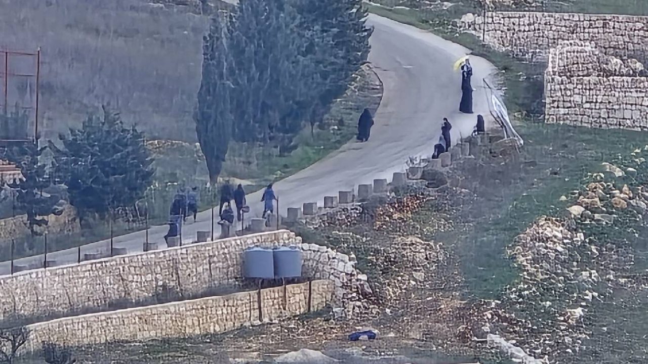mays  el jabal citizens returning