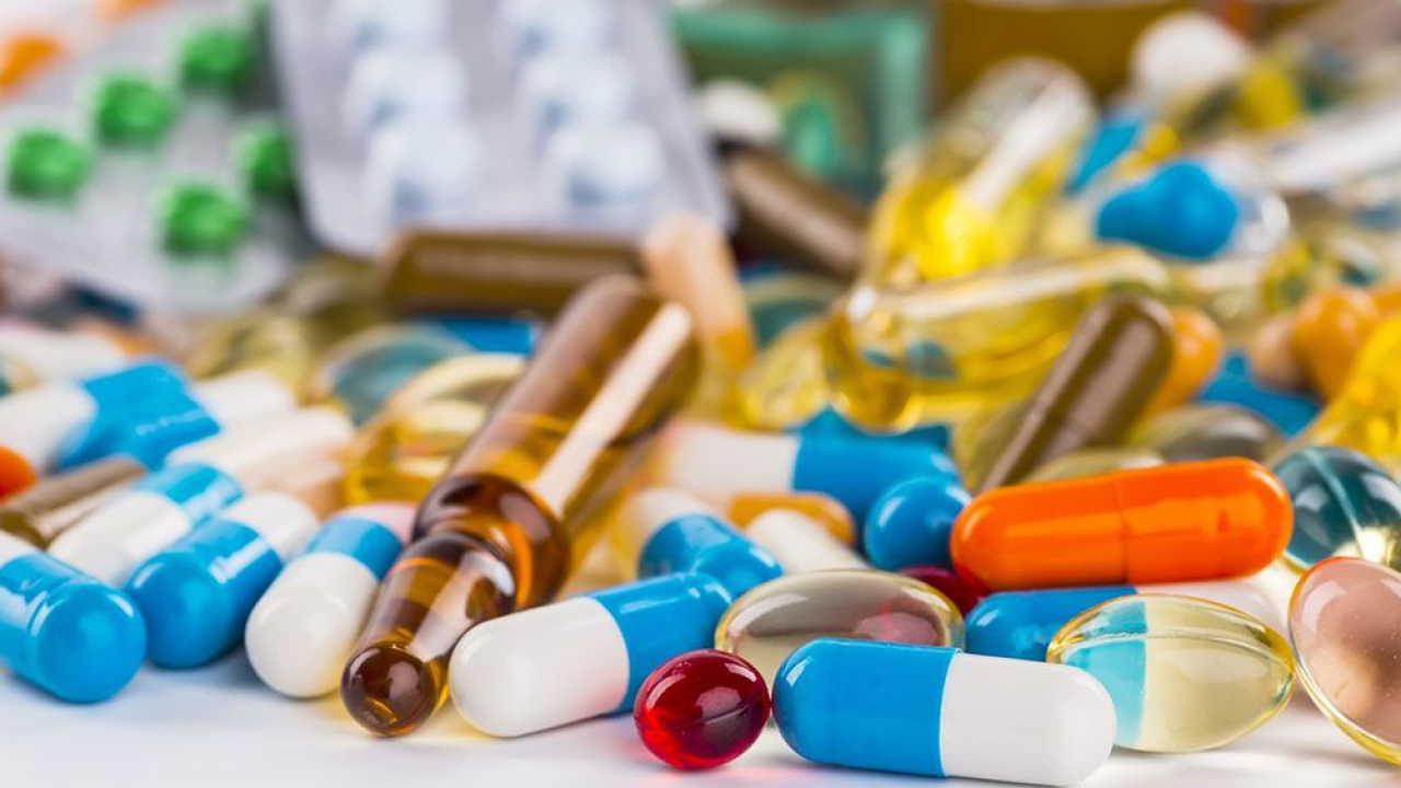 medicament عراجي: الــدواء ســيــتــوفــر الأســبــوع الــمــقــبــل إذا...