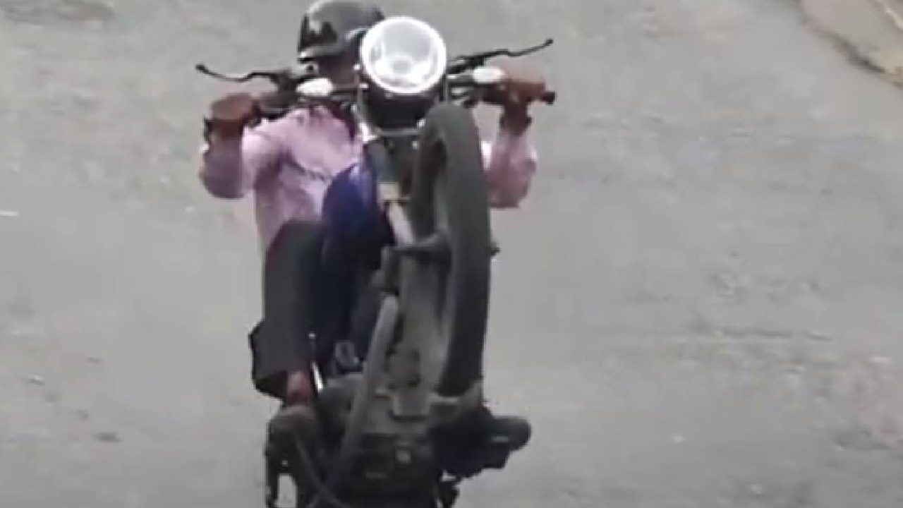 motorcycle-r1sp2euqux8l0pj89nb4veb5729c1rdpmupm5q8oio