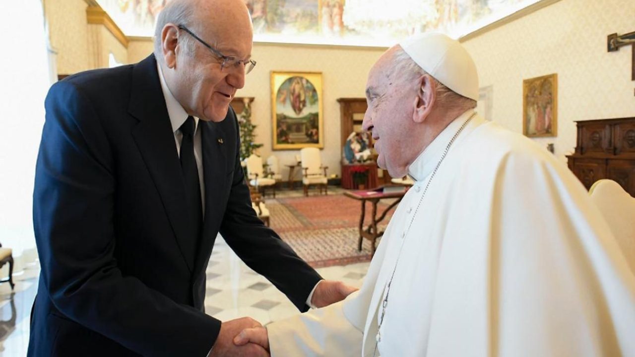 najib mikati and pop francis5