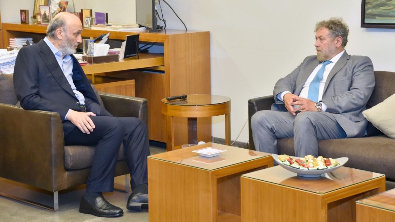 nehmat frem with samir geagea sitting