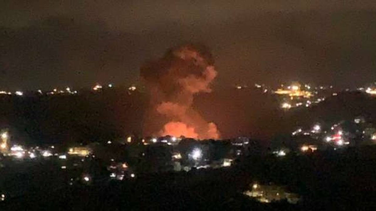 night explosion in south lebanon