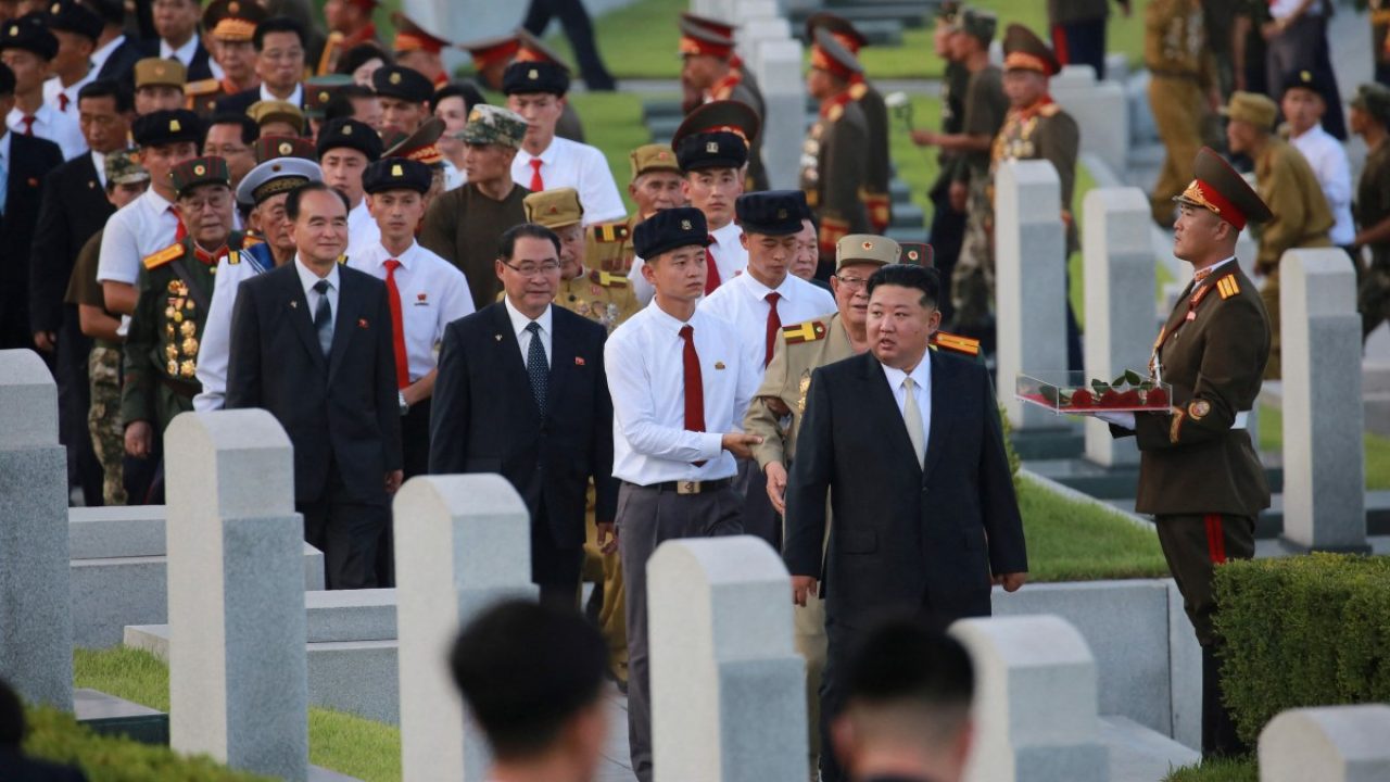 This picture taken on July 26, 2025 and released from North Korea's official Korean Central News Agency (KCNA) via KNS on July 27, 2025 shows North Korean leader Kim Jong Un (2nd R) visiting the Fatherland Liberation War Martyrs Cemetery on the 72nd anniversary of the armistice of the Korean War, in Pyongyang. (Photo by KCNA VIA KNS / AFP) / South Korea OUT / SOUTH KOREA OUT / ---EDITORS NOTE--- RESTRICTED TO EDITORIAL USE - MANDATORY CREDIT "AFP PHOTO/KCNA VIA KNS" - NO MARKETING NO ADVERTISING CAMPAIGNS - DISTRIBUTED AS A SERVICE TO CLIENTS / THIS PICTURE WAS MADE AVAILABLE BY A THIRD PARTY. AFP CAN NOT INDEPENDENTLY VERIFY THE AUTHENTICITY, LOCATION, DATE AND CONTENT OF THIS IMAGE --- /
