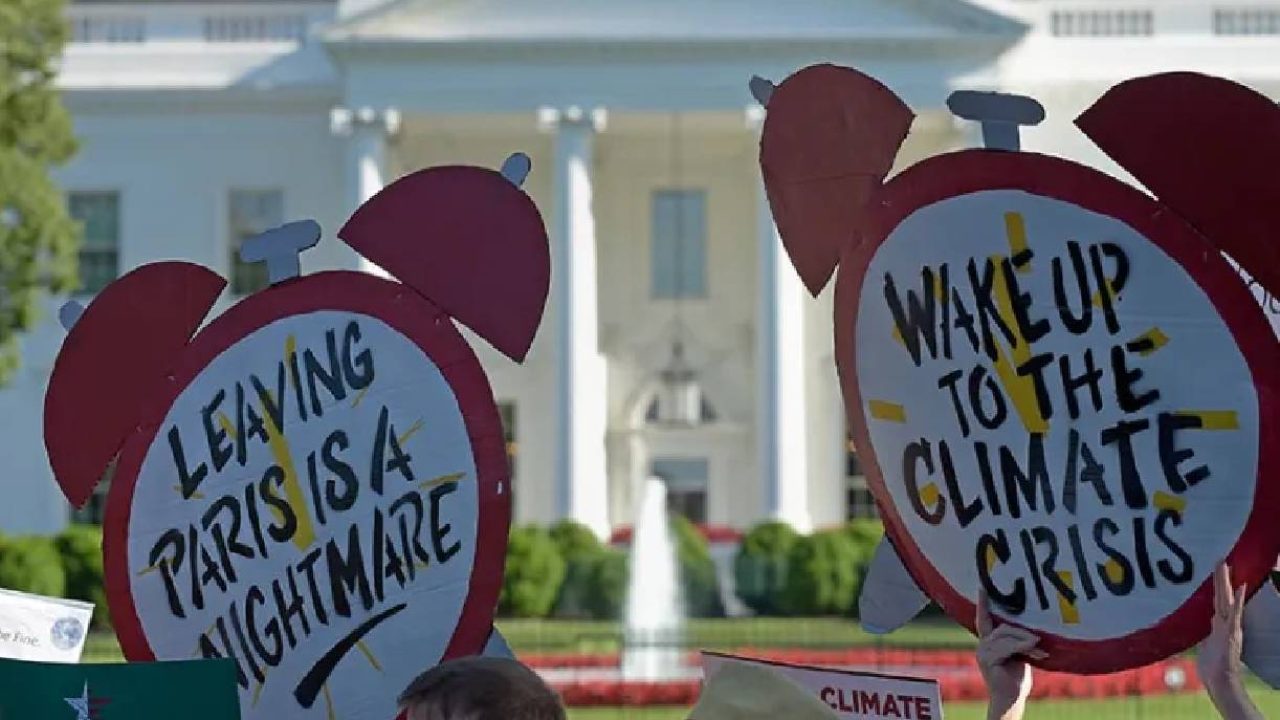 paris agreement protest white house