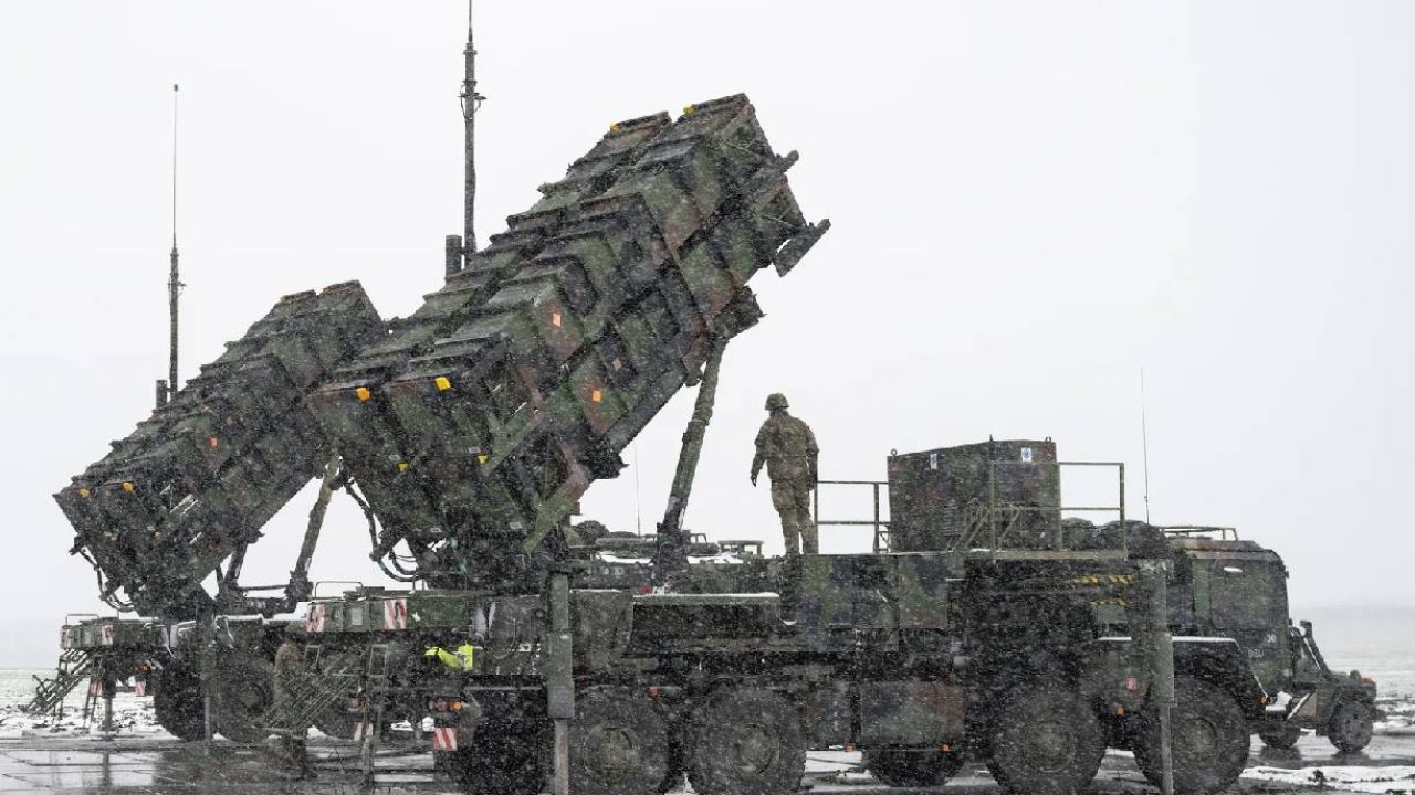 patriot rocket launcher