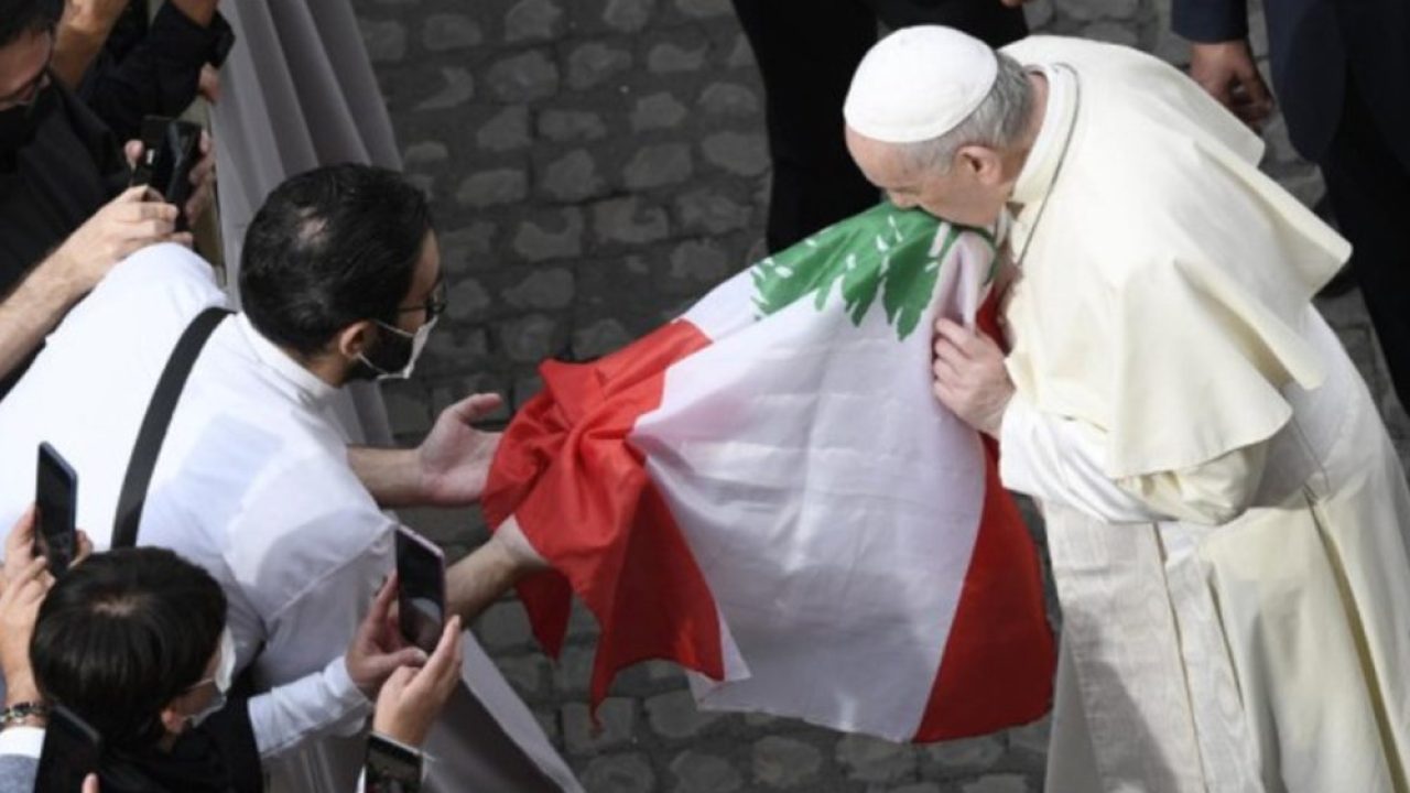 pope-francis-2 موقع "LebTalks" يكشف عن أجواء إنتخابية من الفاتيكان إلى بيروت...
