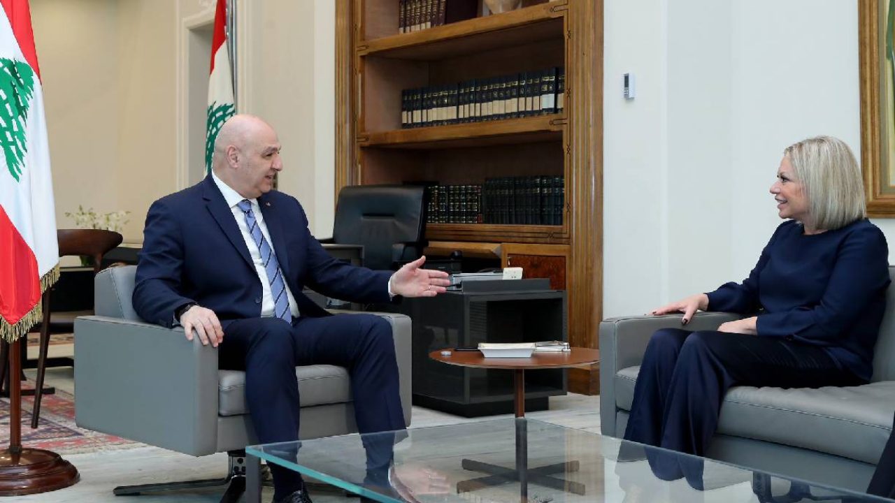 president aoun and blaskhart