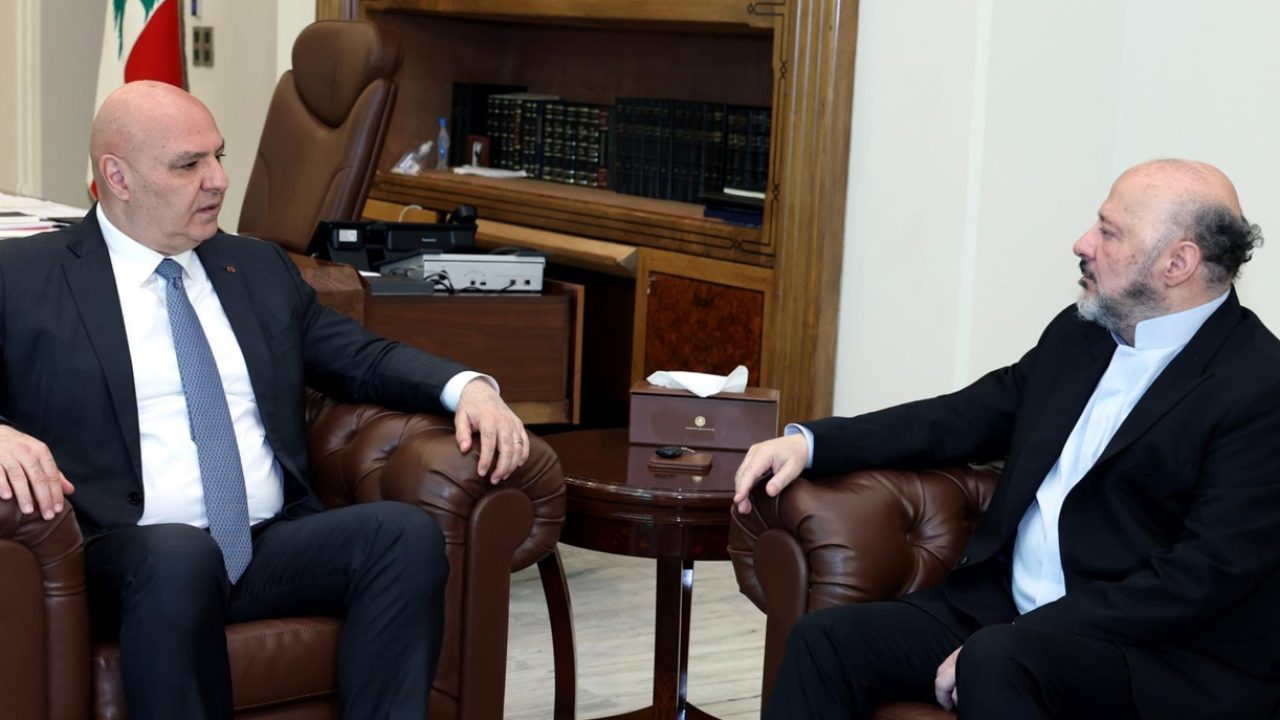 ra2is-aoun