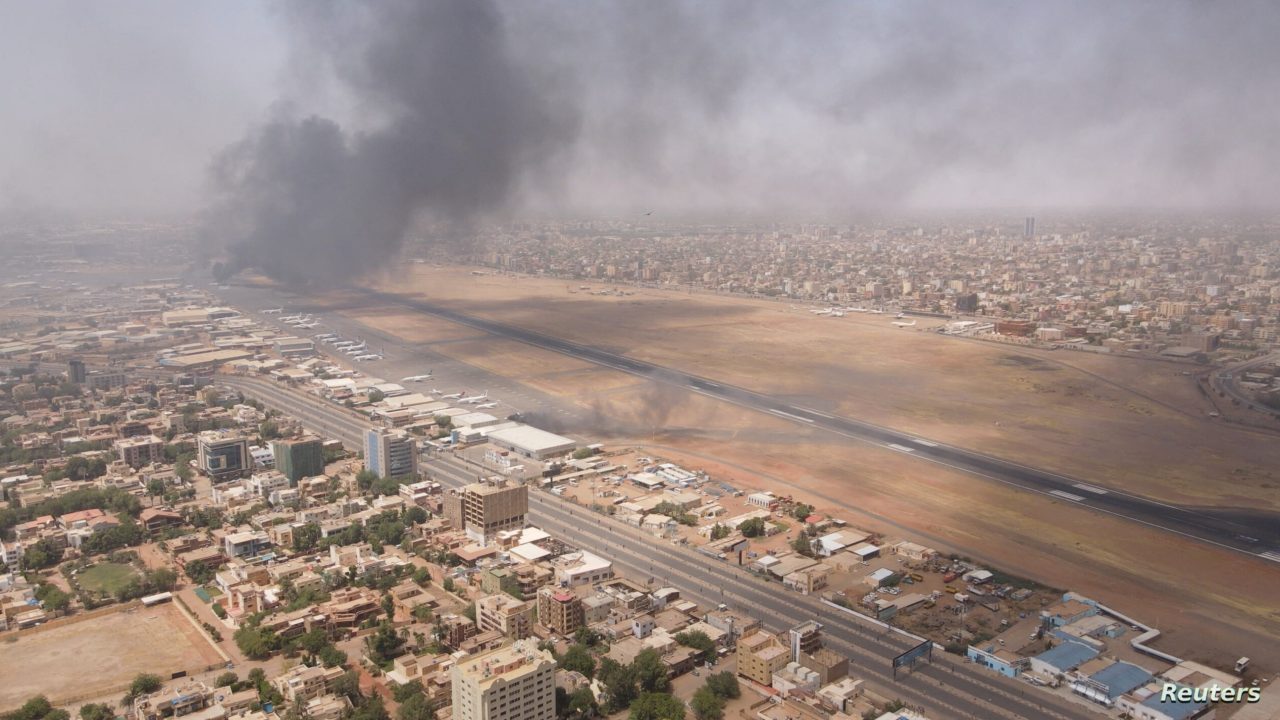 Smoke rises over the city as army and paramilitaries clash in power struggle, in Khartoum, Sudan, April 15, 2023 in this picture obtained from social media. Instagram @lostshmi/via REUTERS  THIS IMAGE HAS BEEN SUPPLIED BY A THIRD PARTY. MANDATORY CREDIT