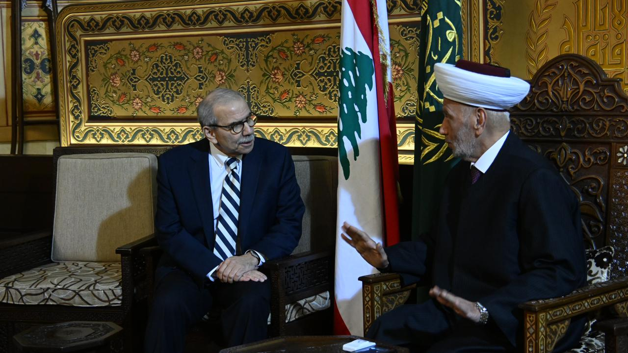 salam-deryan-r13nni2ouydz9eaisk9h69s5qoo07jik1rb31lj2g0