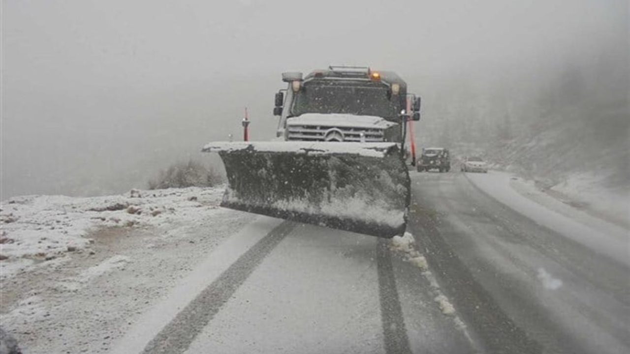 snow road weather