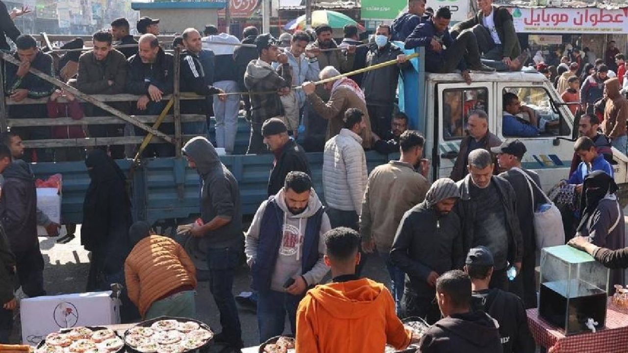 street market gaza