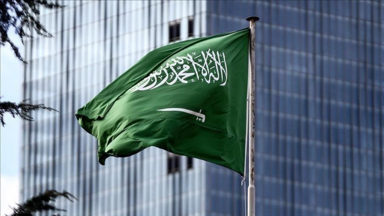 thumbs_b_c_534ac72a3c08b9cbfb01f33c10776697 حملات حزب الله على السعودية تعمق جراح العلاقة بين البلدين