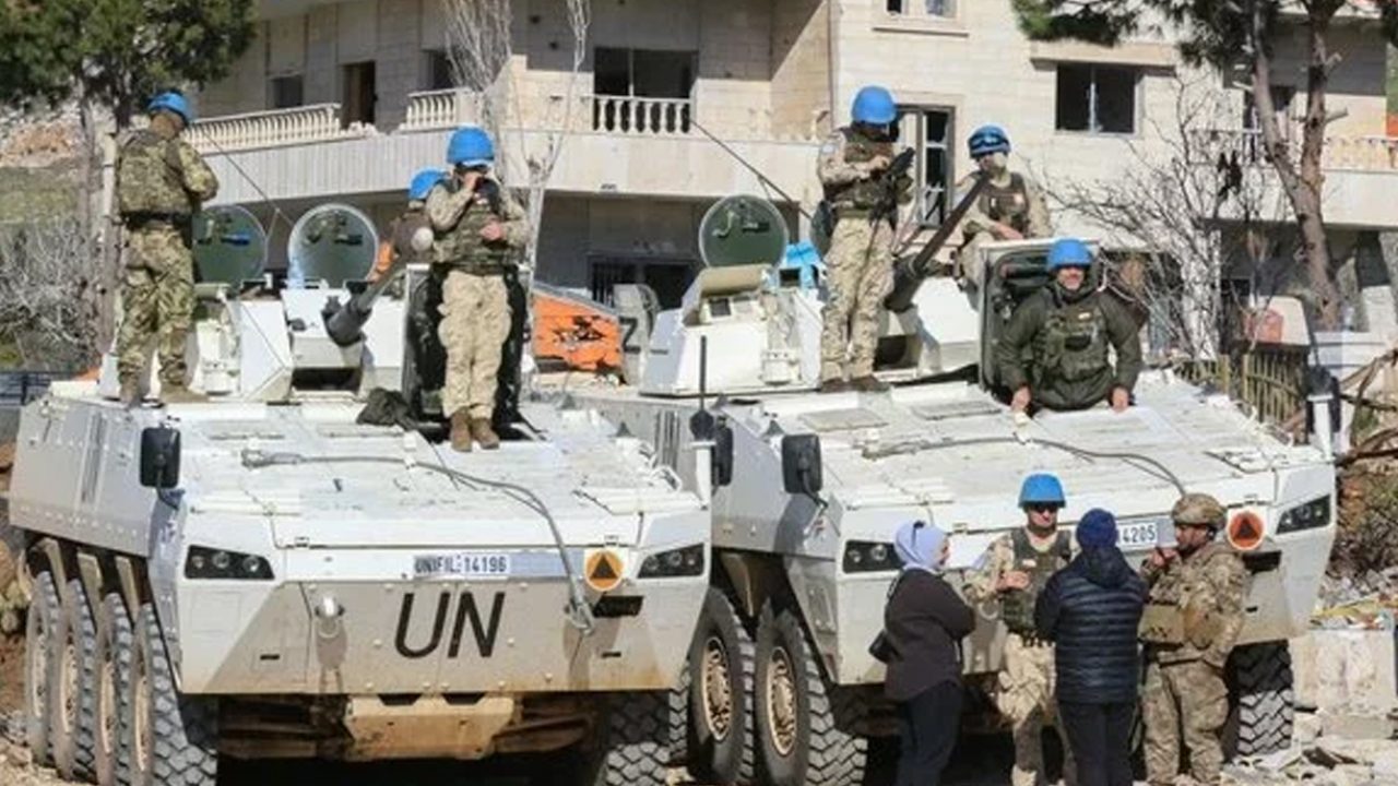 un
