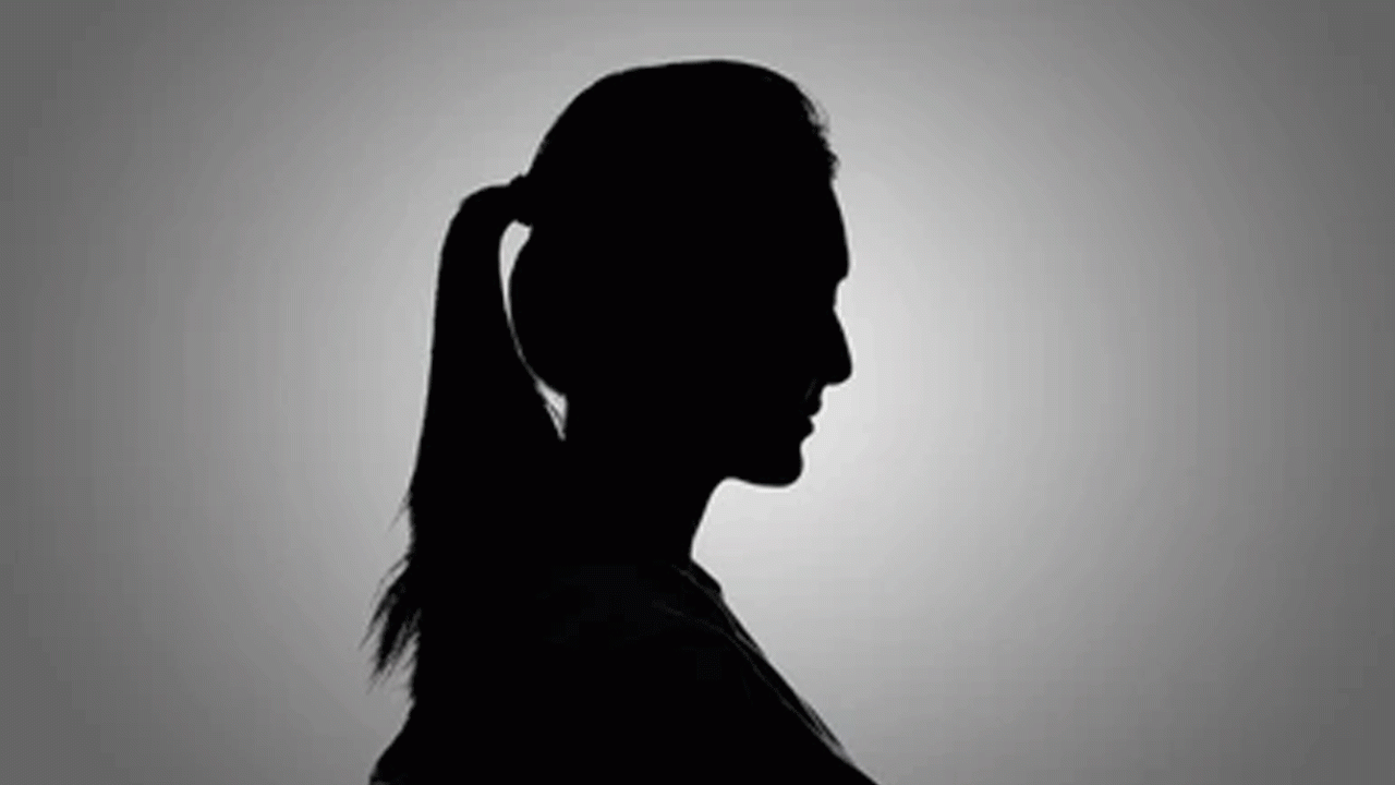 unknown-women