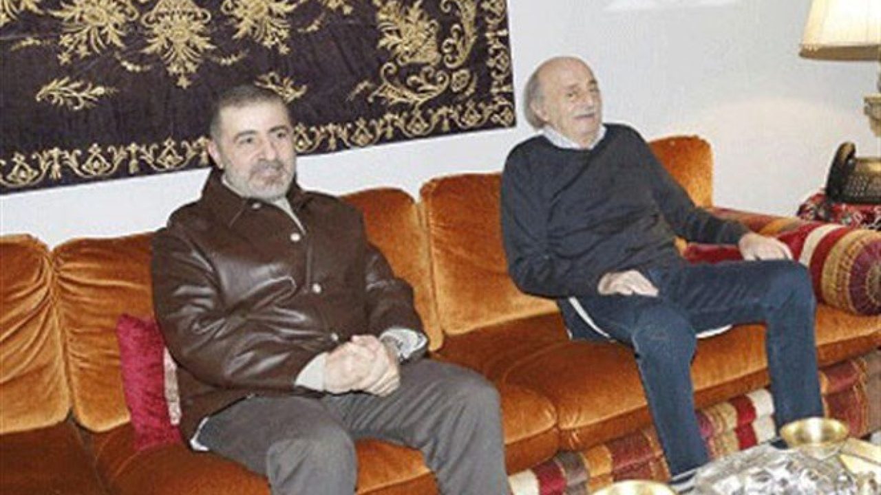 walid-jumblatt-hezbollah-delegation220729052614229_