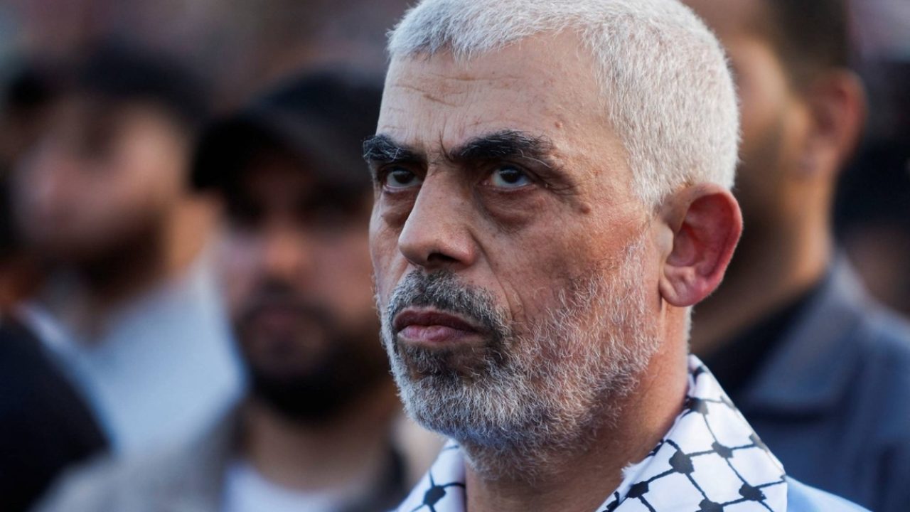 yahya sinwar looking upwards