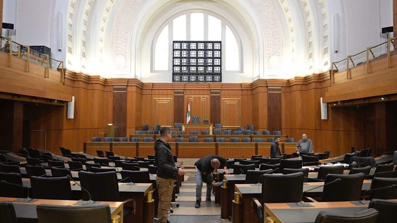 majles nouweb