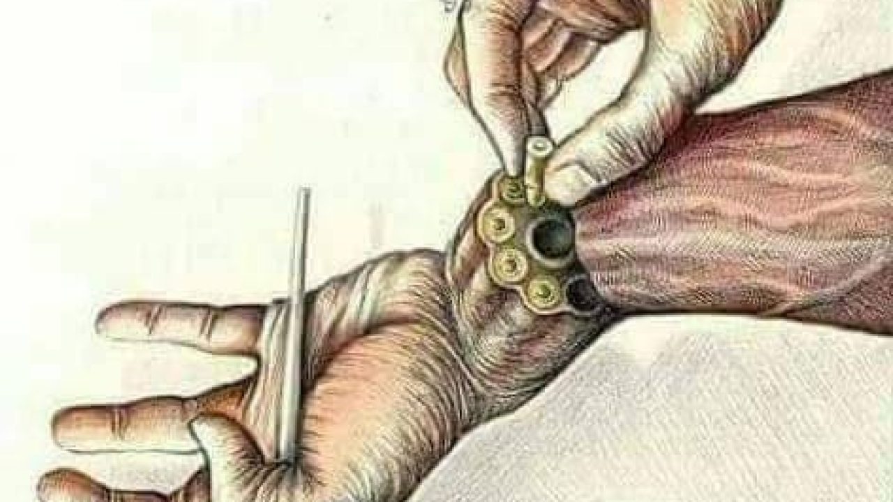 الأقلام المأجورة