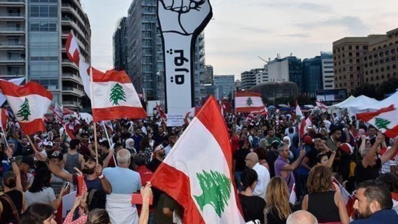 الثورة-اللبنانية-800×549 الثورة-اللبنانية-800x549
