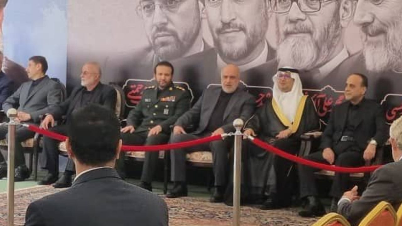 سس