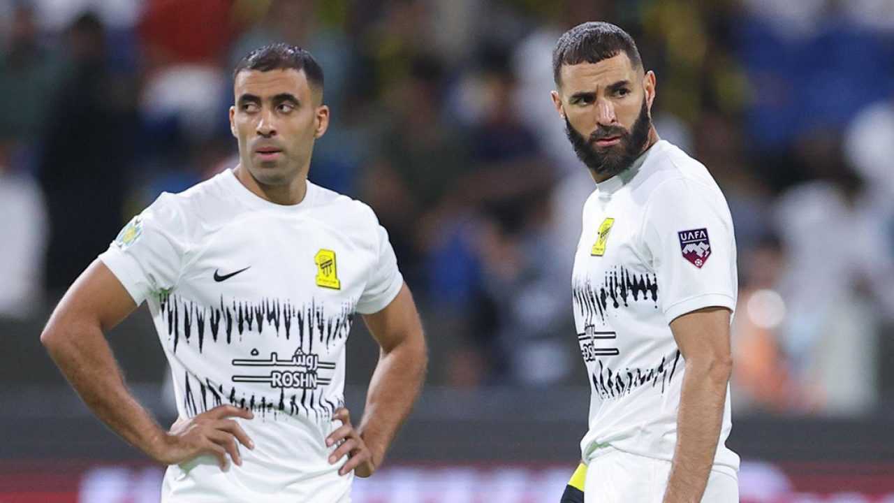 عبد-الرزاق-حمد-الله-و-كريم-بنزيما-stadium
