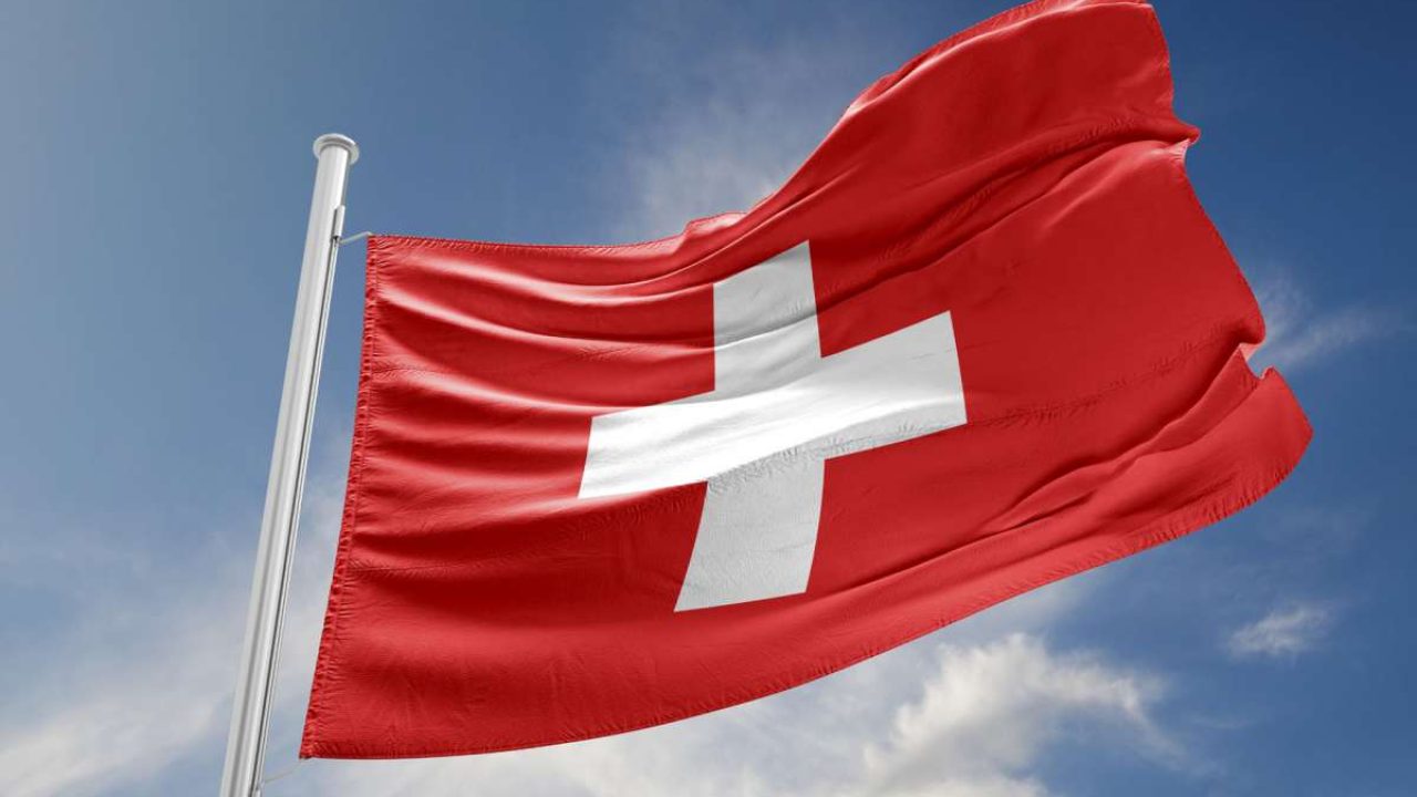 علم-سويسرا
