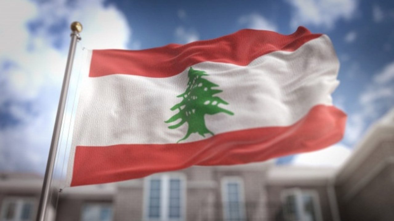 علم-لبنان (1)
