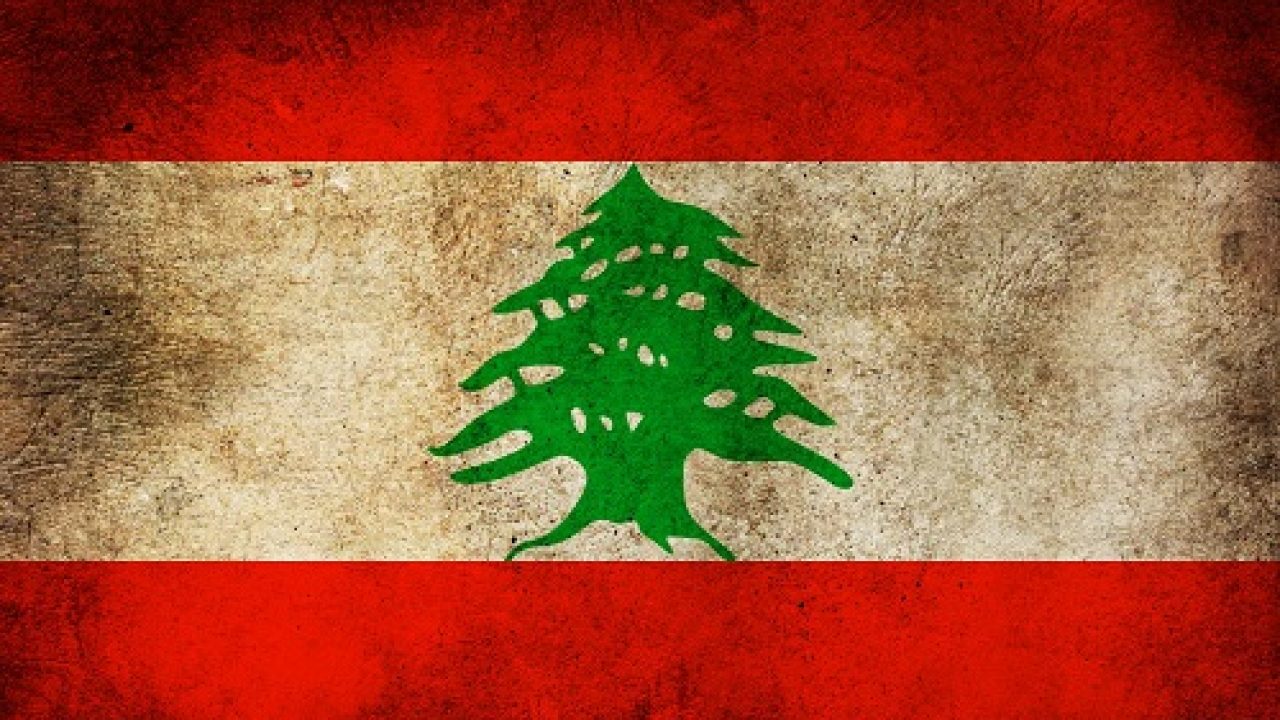 علم-لبنان-الخراب-2-1