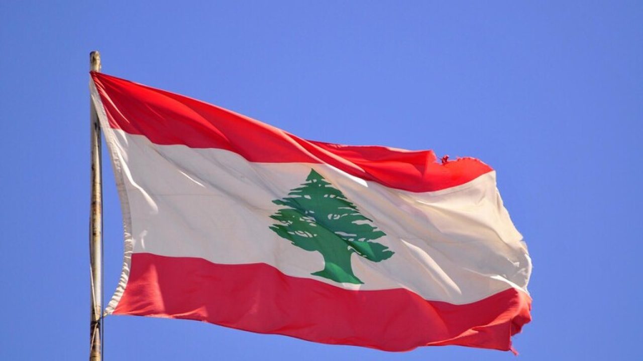 لبنان-علم-1