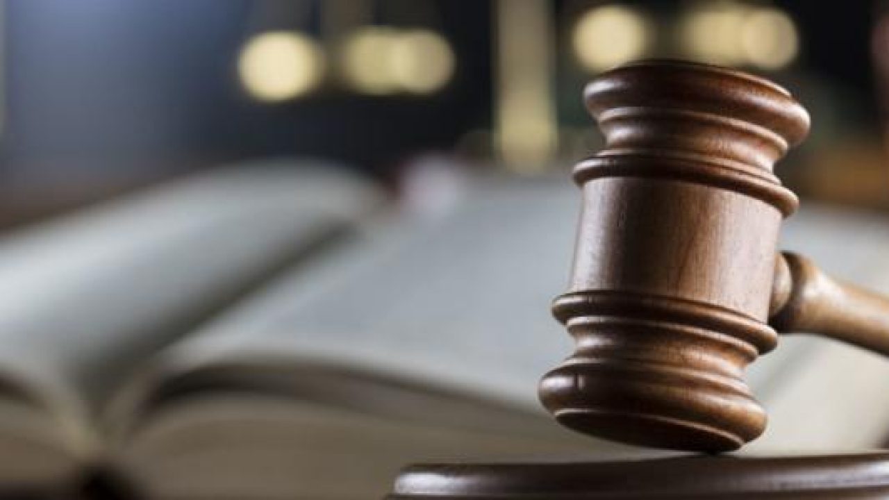 استقلالية القضاء نقطة مضيئة في جهنم