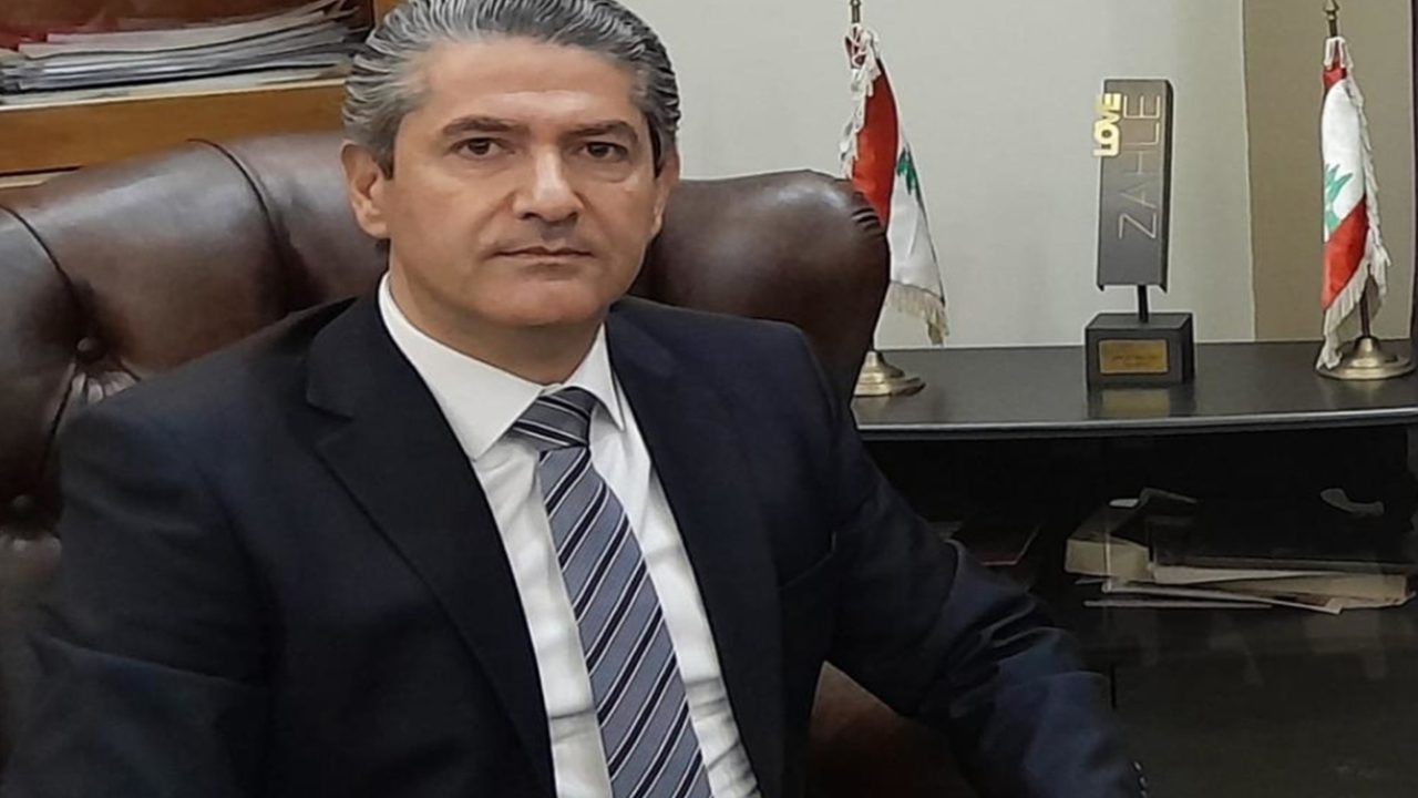 محافظ-البقاع